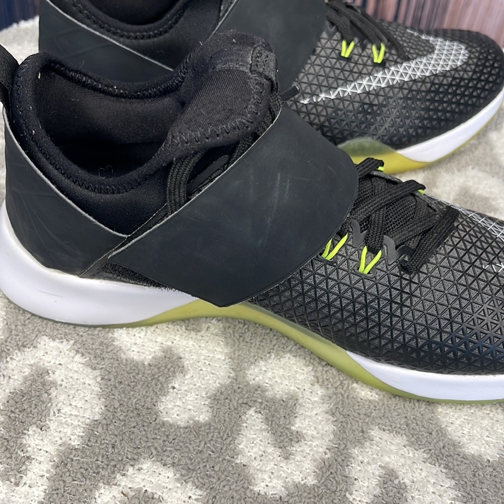 ๐ฅ๐Nike Air Zoom Strong Trainers๐๐ฅ - Picture 11 of 17